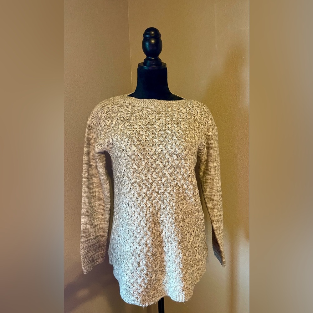 Women’s Sweater Size Medium